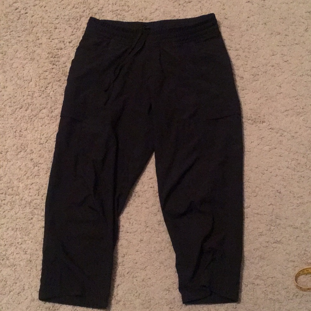 The north face cropped pants
